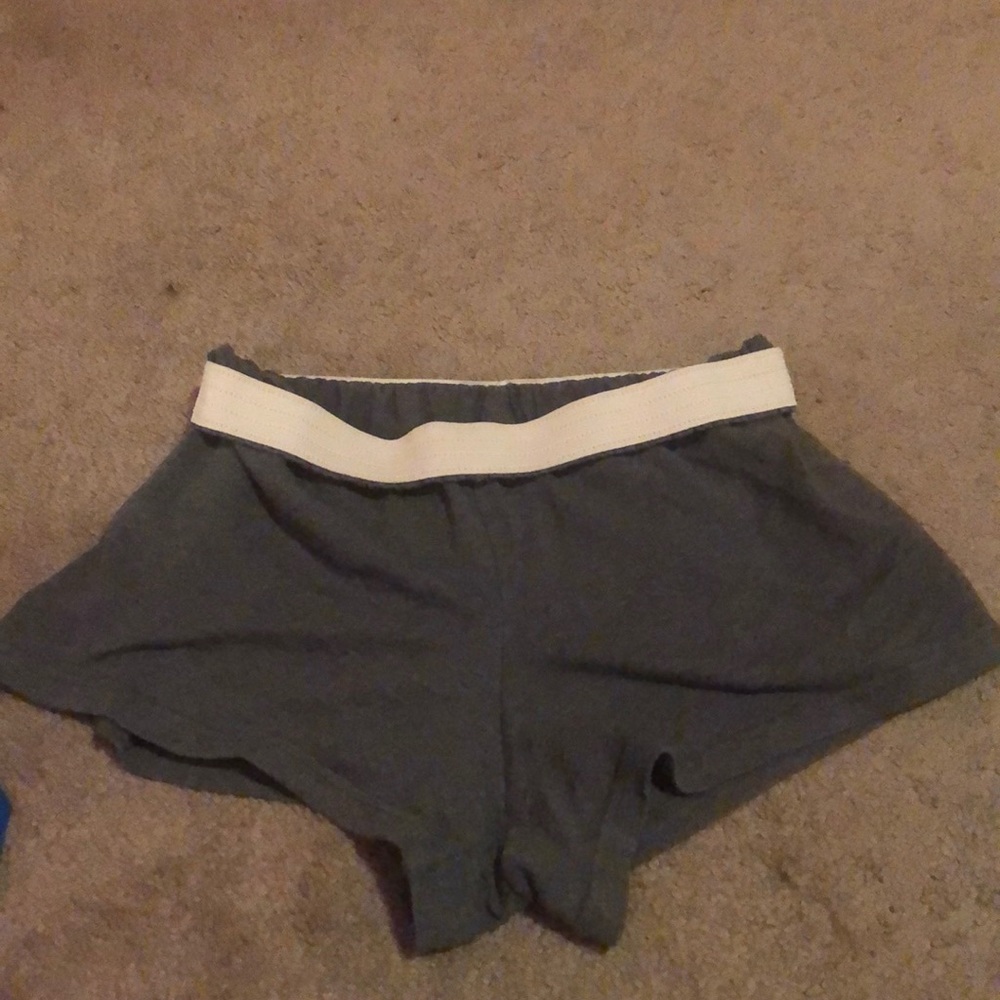 gray comfy shorts